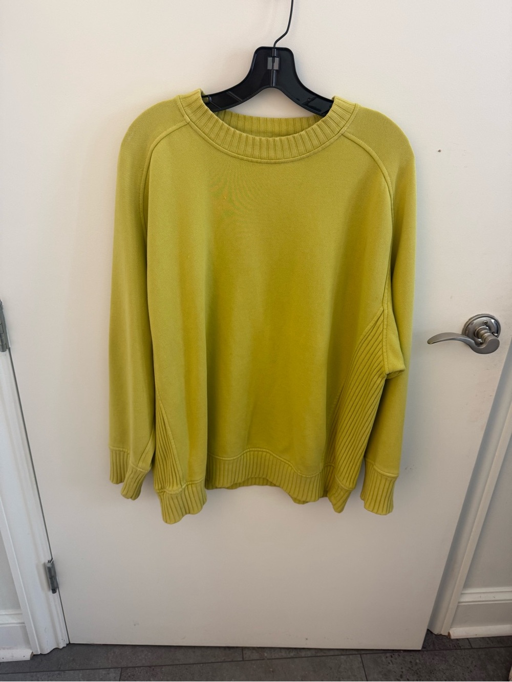 aerie Lime Green Crewneck Sweater